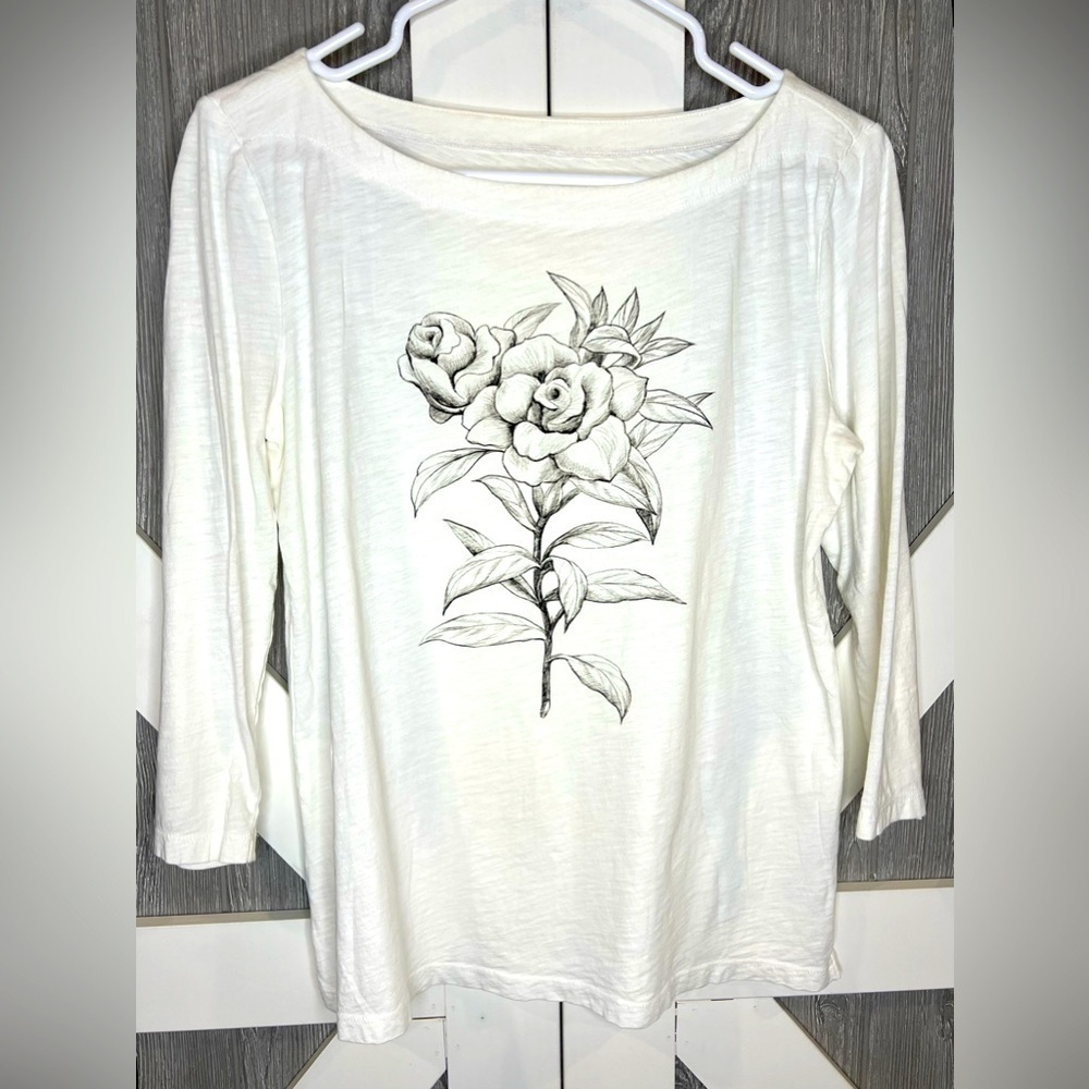BAG159. Ann Taylor Loft Boat Neck 3/4 Sleeve Floral Top • M